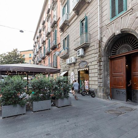 Relais Ammira Hotel Napoli Bagian luar foto