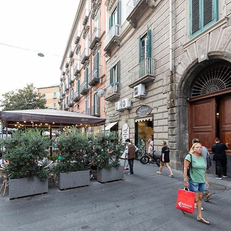 Relais Ammira Hotel Napoli Bagian luar foto