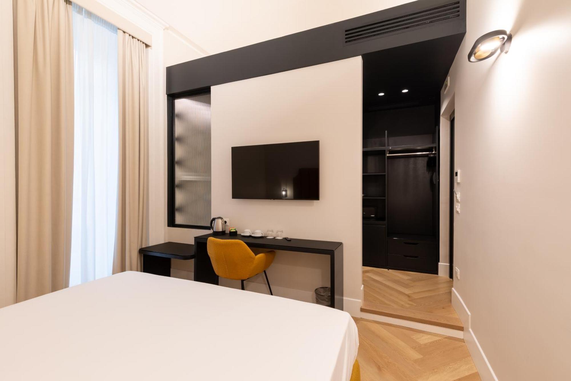 Relais Ammira Hotel Napoli Bagian luar foto