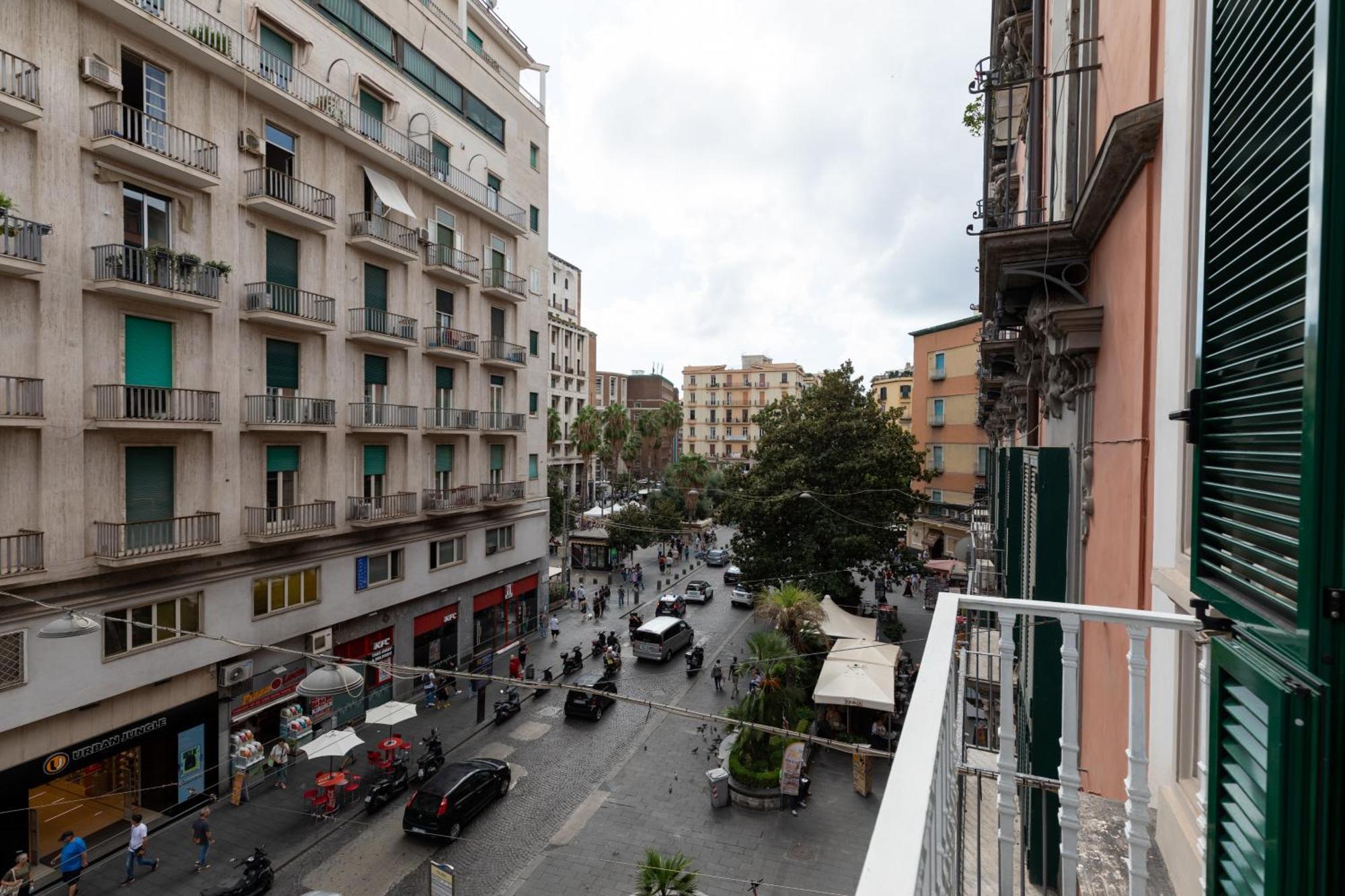 Relais Ammira Hotel Napoli Bagian luar foto