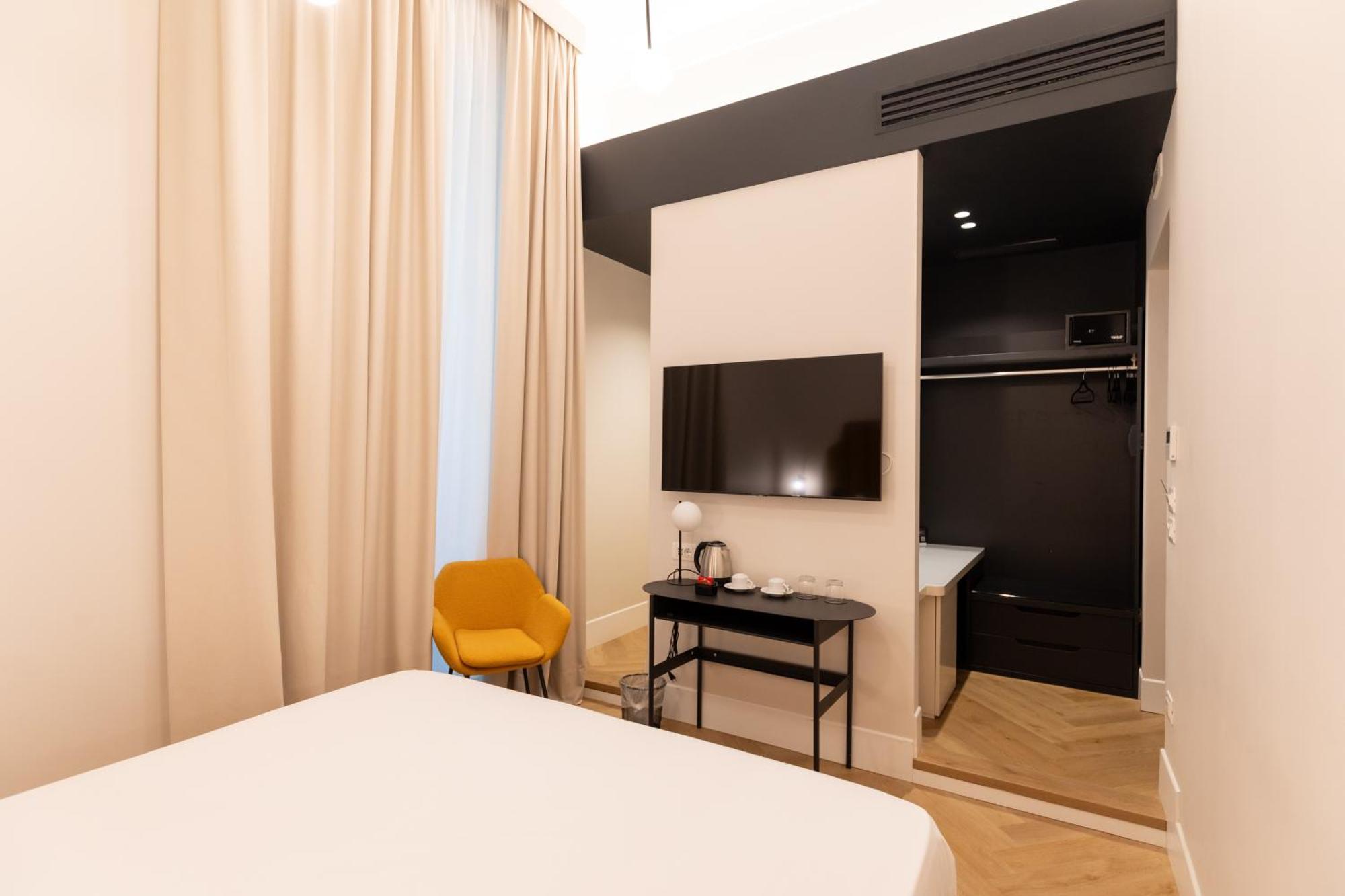 Relais Ammira Hotel Napoli Bagian luar foto