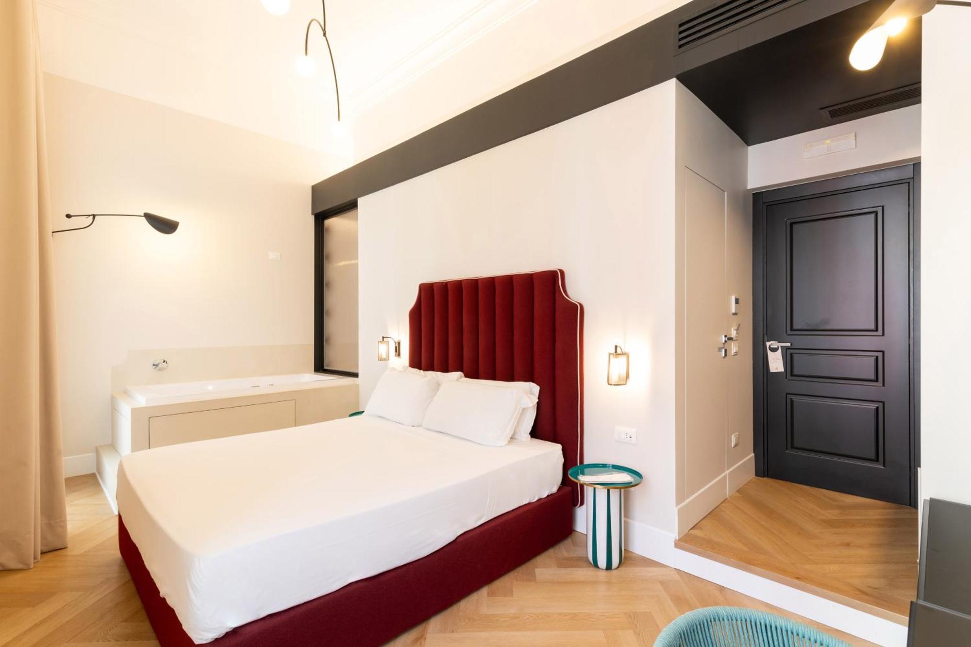 Relais Ammira Hotel Napoli Bagian luar foto