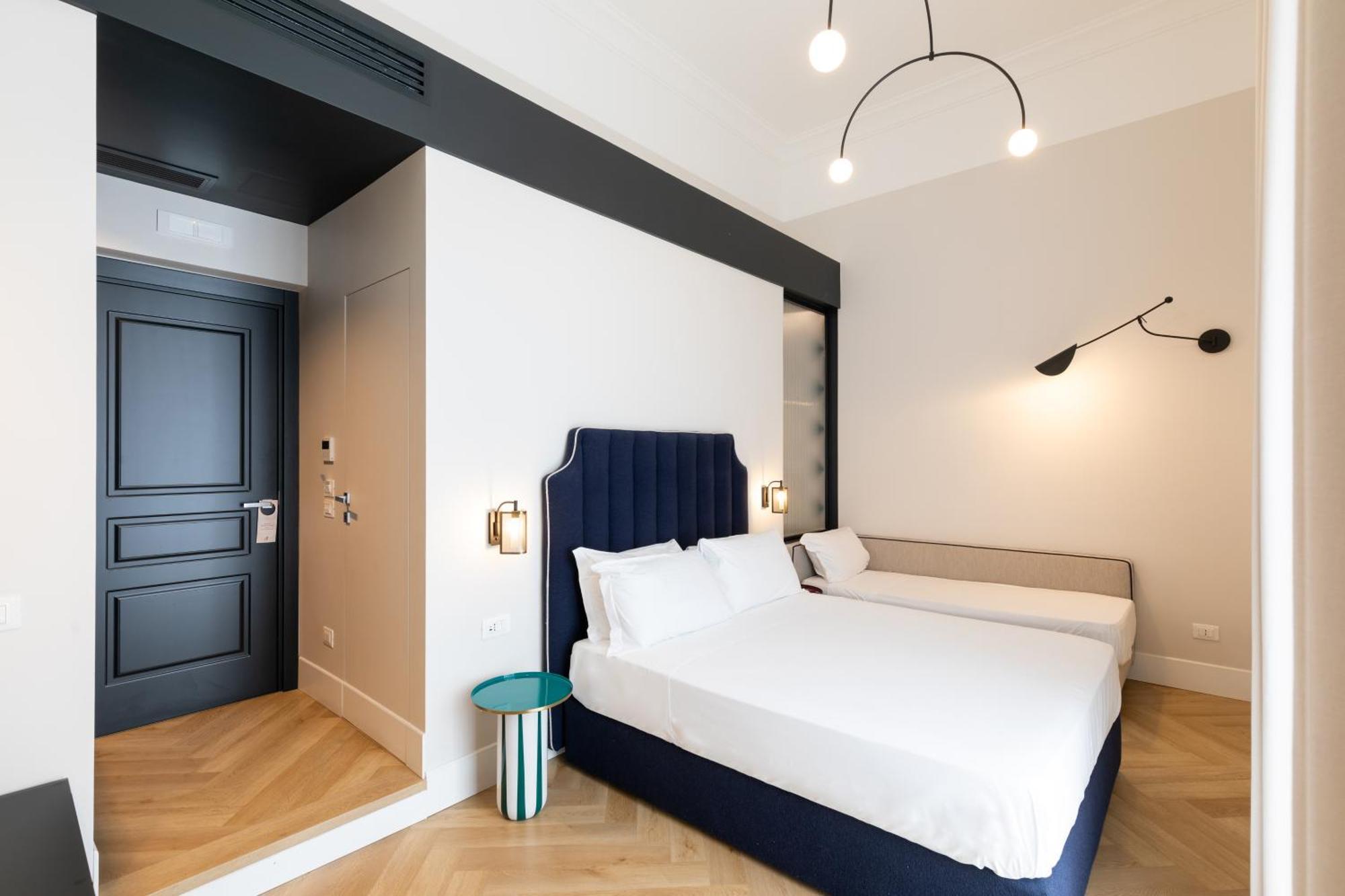 Relais Ammira Hotel Napoli Bagian luar foto